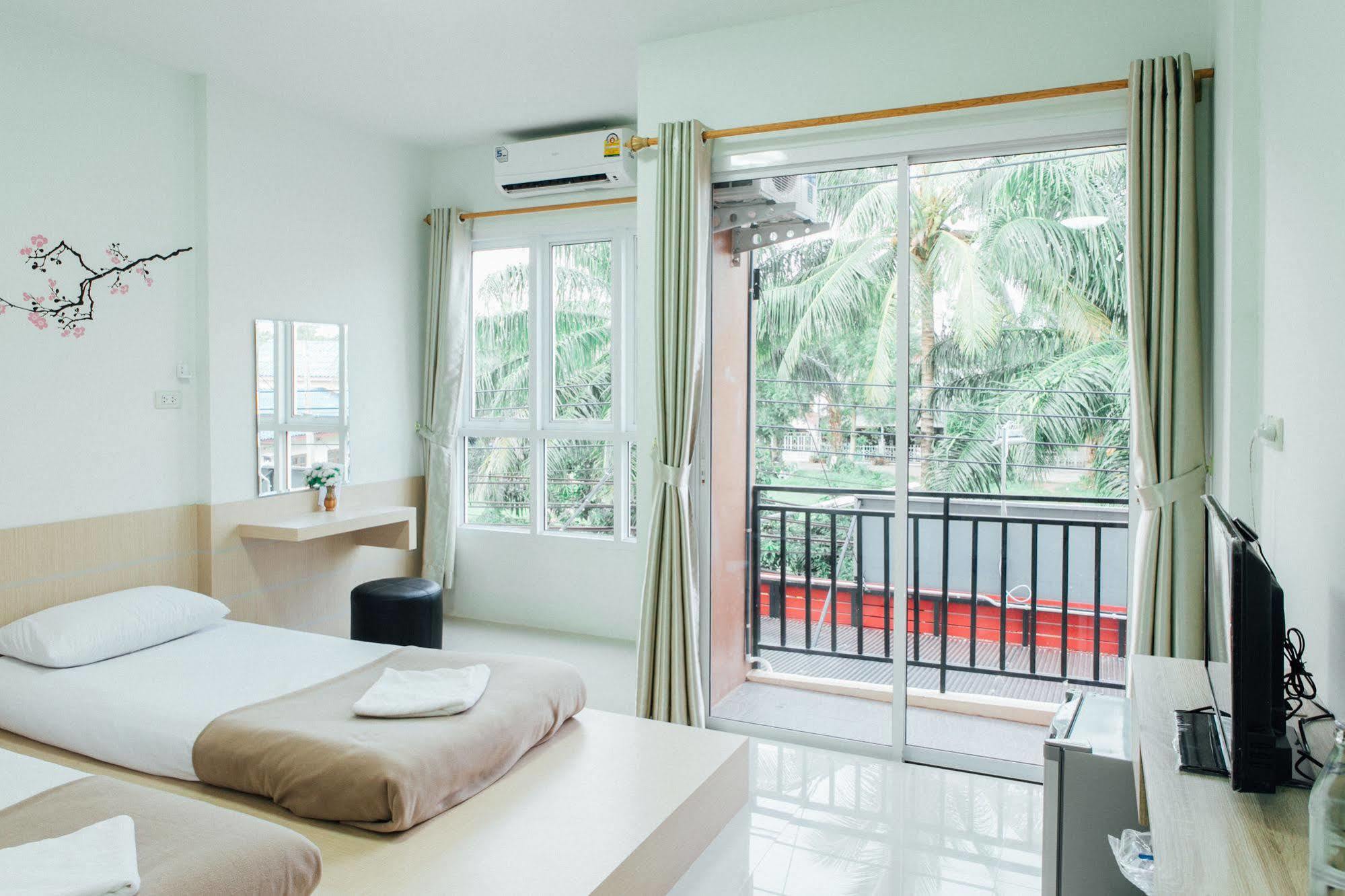 Cheaper Room Szuratthani Kültér fotó
